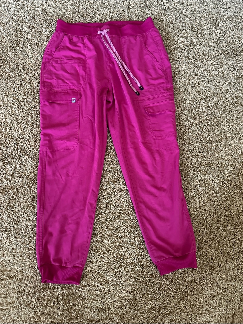 Fabletics Pink Scrub Set L/LS - Picture 2 of 13